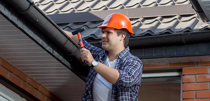 Gutter Fascia Repair in Redmond