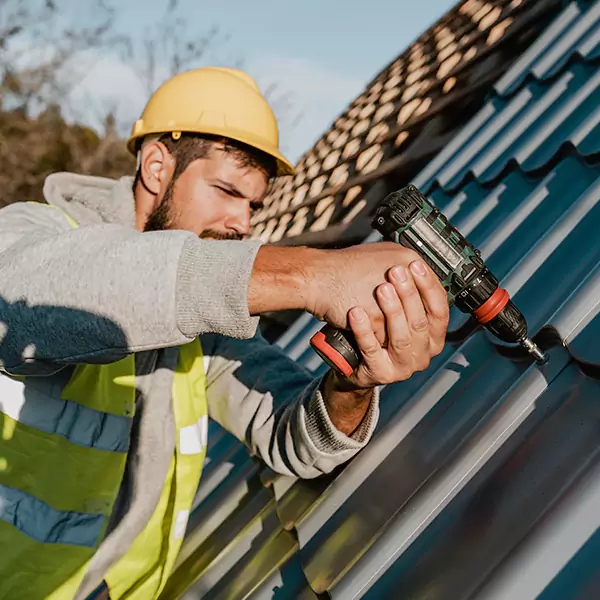 Why Redmond Property Owners Choose Redmond Roofing Pro for Metal Roof Replacement?